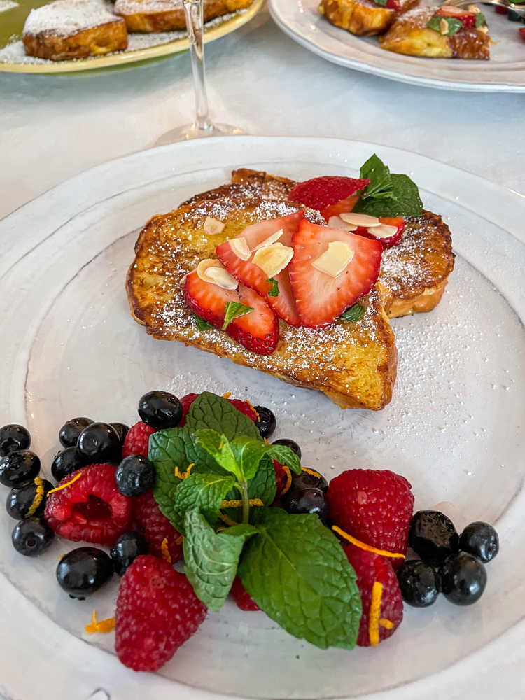 , Orange-infused Pain Perdu with Fresh Berries, Paired with Mimosa Cocktail