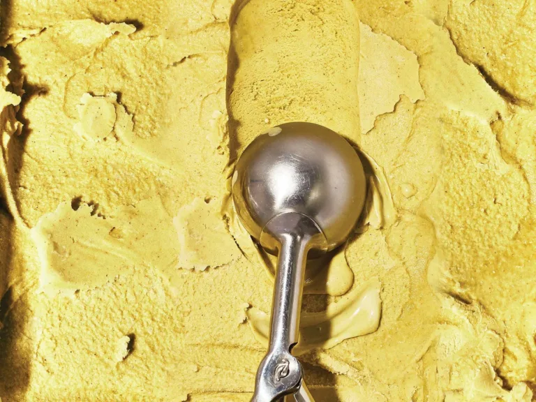 The Best Ice Cream Scoop Is an Under-$20 Classic