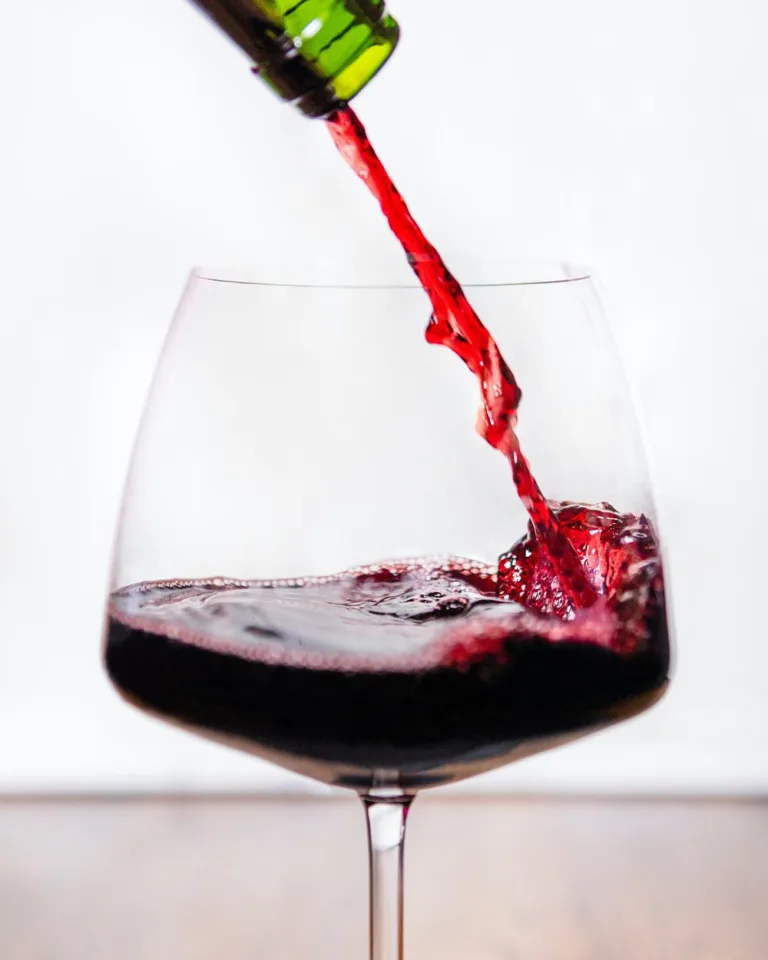 The Relative Sweetness of Common Red and White Wines