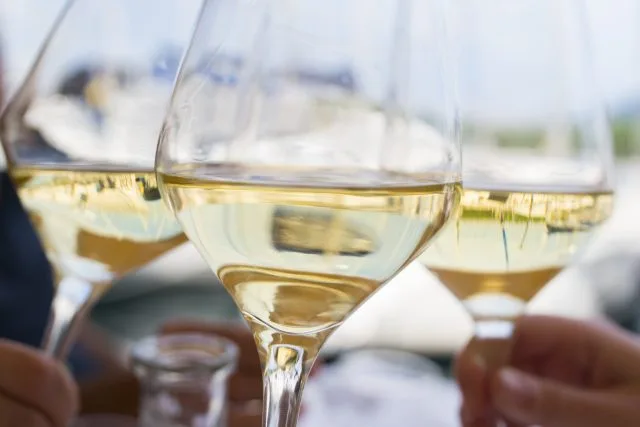 British MPs prefer white wine to red