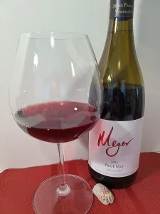 Quick Review:  Meyer Family Vineyards Pinot Noir 2022PR SAMPLE 