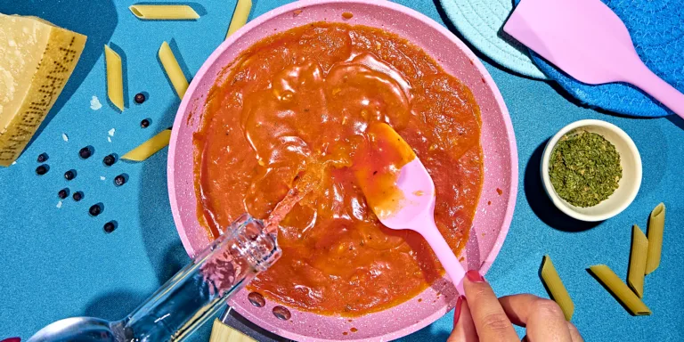 Is There a Right Time to Add Vodka to Your Pasta Sauce? An Investigation