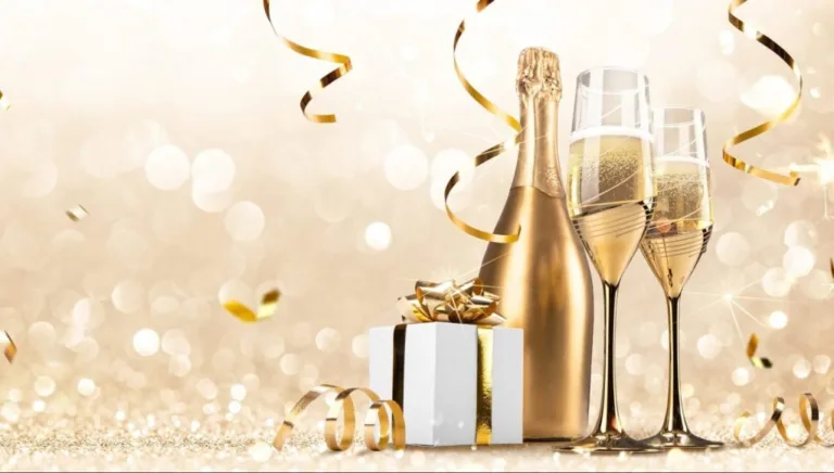 25 Sparkling Wines For A Dazzling Holiday Season