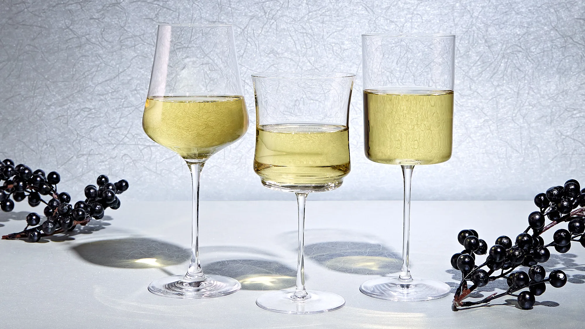 , The 7 Best White Wines to Gift This Holiday (2023)