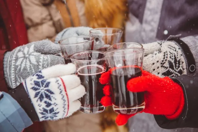 , Online casino offers customers £200 to become mulled wine taste tester