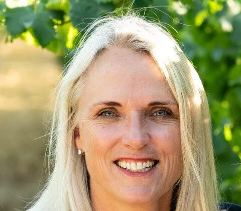 Karin Warnelius-Miller of Garden Creek Ranch Vineyards Winery in Alexander Valley Elected to California Association of Winegrape Growers Board of Directors