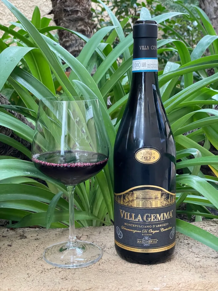 Behind the Cork™ &#8211; Villa Gemma Montepulciano D&#8217;Abruzzo Riserva