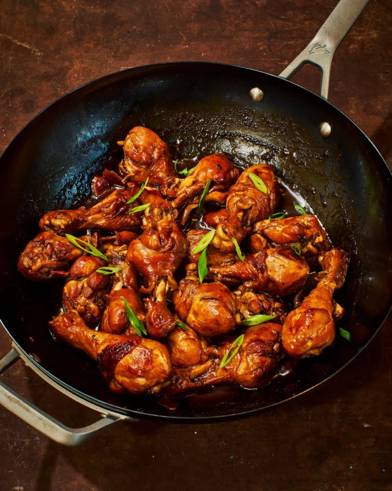 Hong Shao Ji Tui (Red-Braised Chicken Legs)