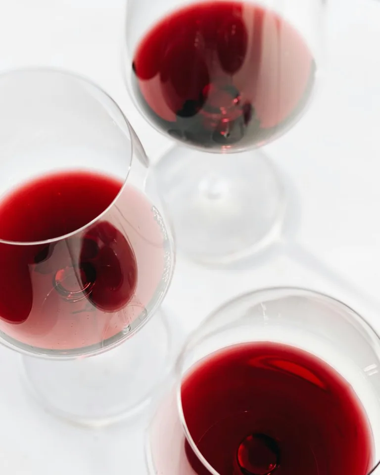 Ever Wonder? Where Does the Color of a Wine Come From?