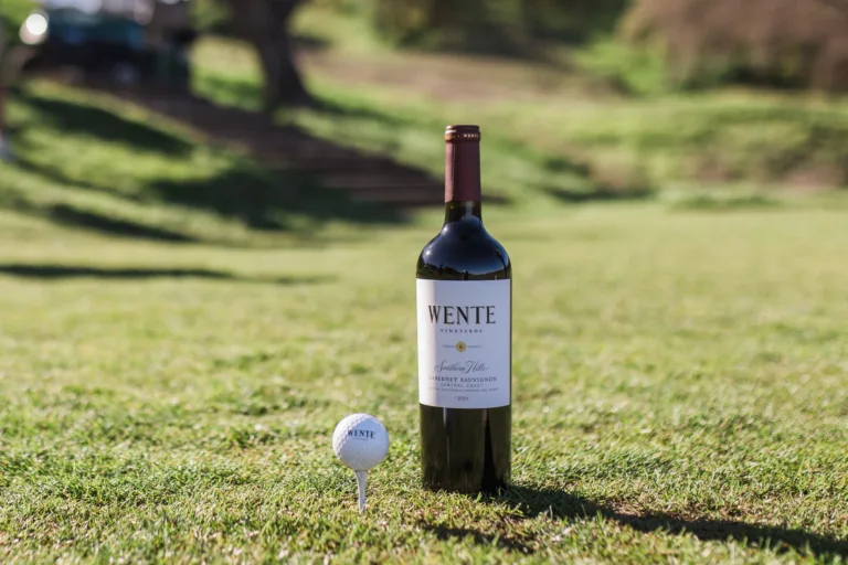 Wente Vineyards Golf Set Giveaway Official Rules