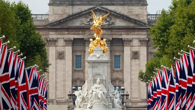 Buckingham Palace Announces New Royal Warrant Holders