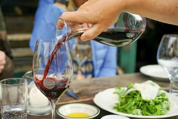 , 4 Budget-Friendly Tips for Hosting a Wine Tasting Party