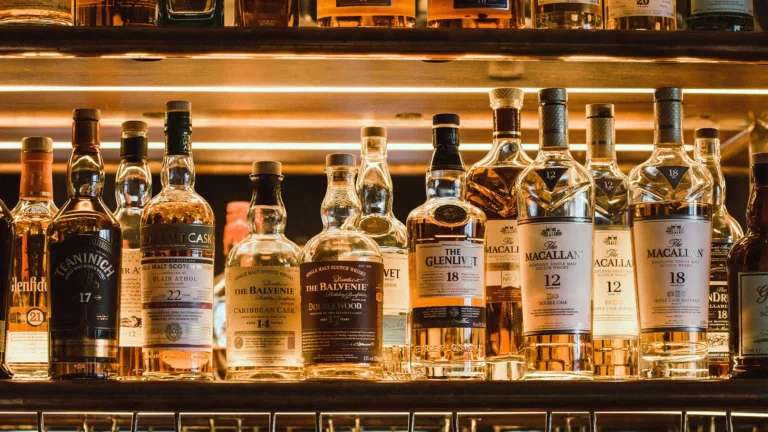 The 5 Best-Selling Single Malt Scotch Whisky Brands in the U.S.