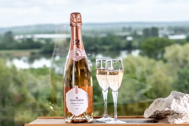 Sparkling giant sees Crémant sales climb 16%