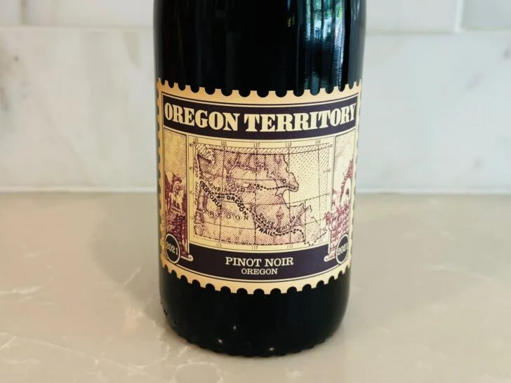 2021 Oregon Territory Pinot Noir