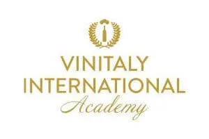 Vinitaly International Academy Celebrates Appointment of 16 Italian Wine Ambassadors and a New Italian Wine Expert