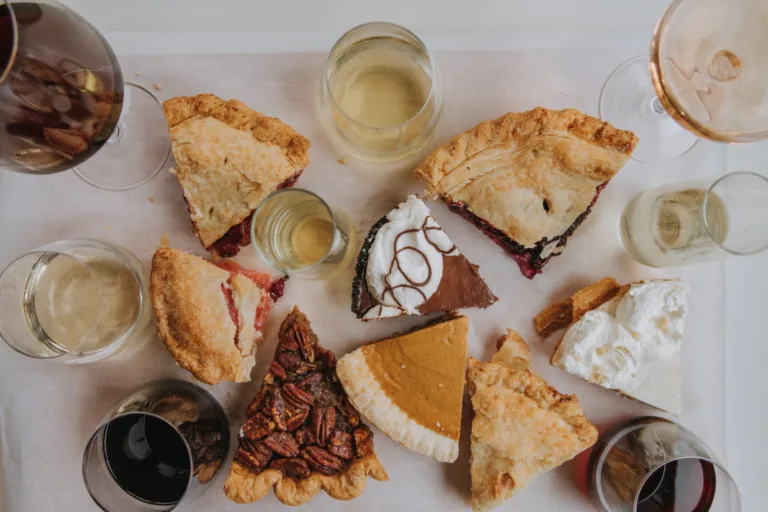 6 Delightful Thanksgiving Wine and Pie Pairings