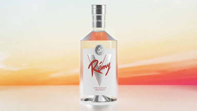 A Sophisticated Sip: Introducing the New Rémy V